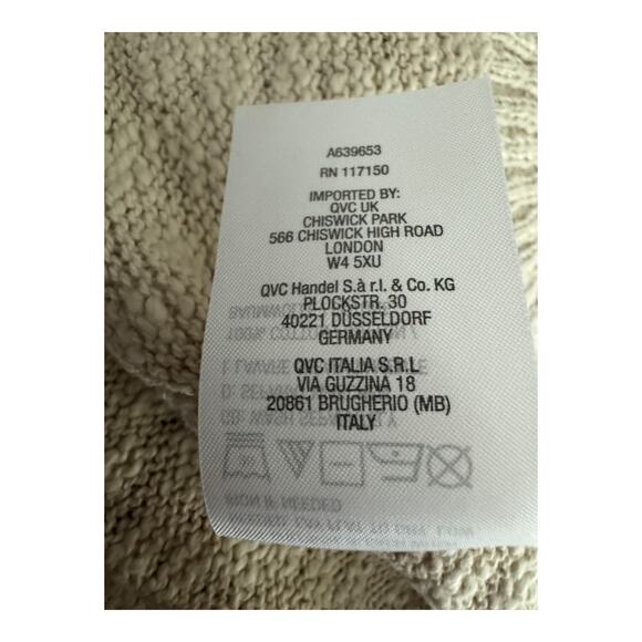 Belle Beach By Kim Gravel Crewneck Beach Sweater Sand Dune Medium NWOT - Picture 13 of 13